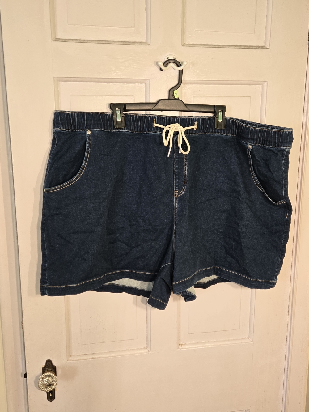 Lane Bryant Indigo Drawstring Denim Shorts Size 26